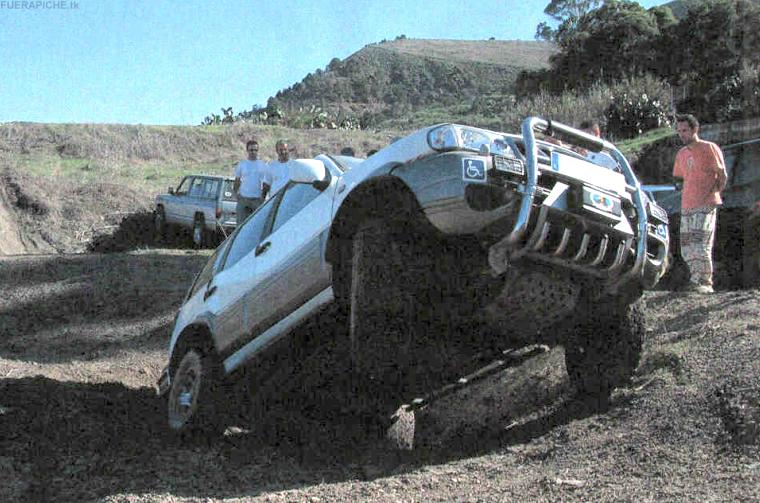 Terrano II 5 puertas 4x4